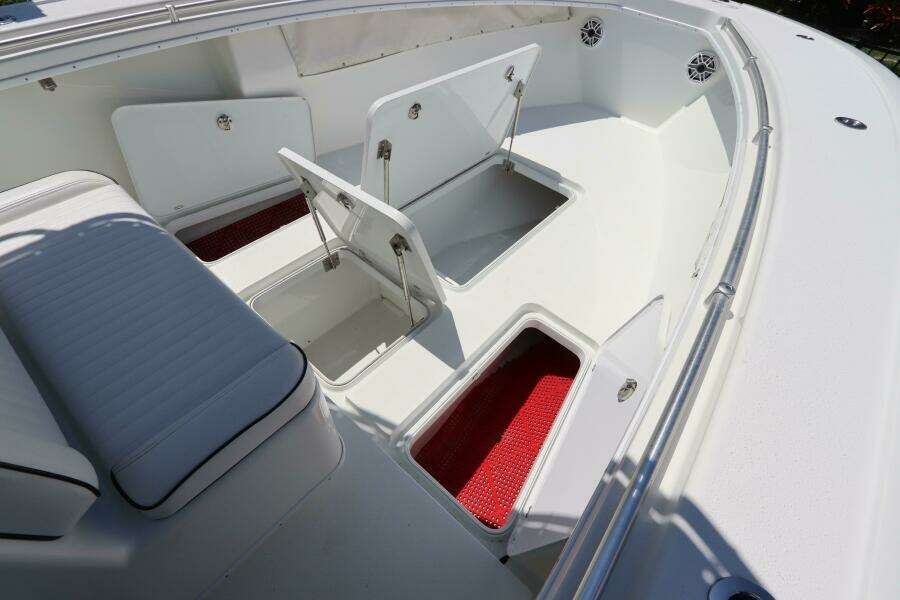 32ft Yellowfin Yacht For Sale