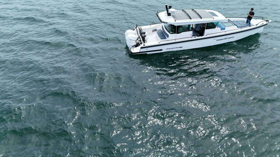 37ft Axopar Yacht For Sale