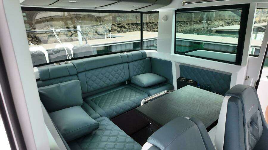 37ft Axopar Yacht For Sale