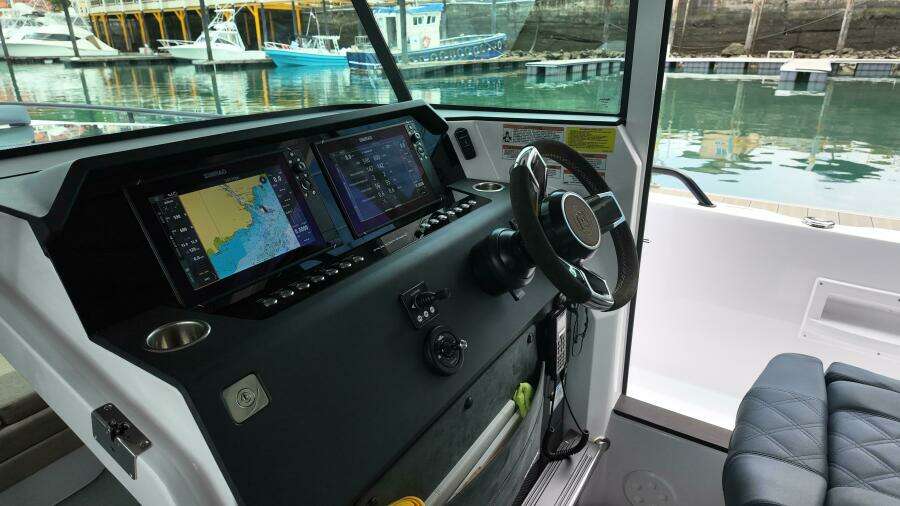 37ft Axopar Yacht For Sale