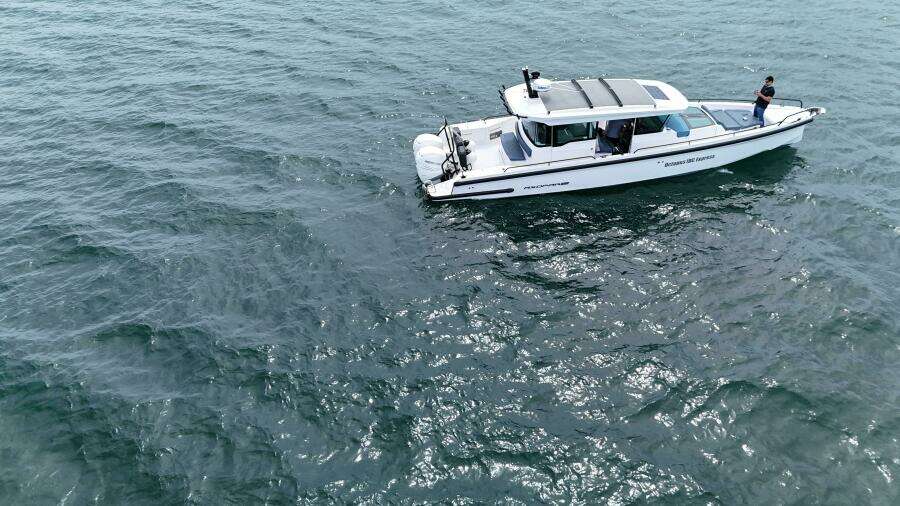 37ft Axopar Yacht For Sale