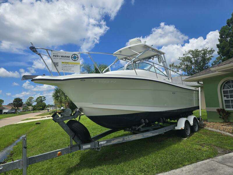 23ft Trophy Yacht For Sale