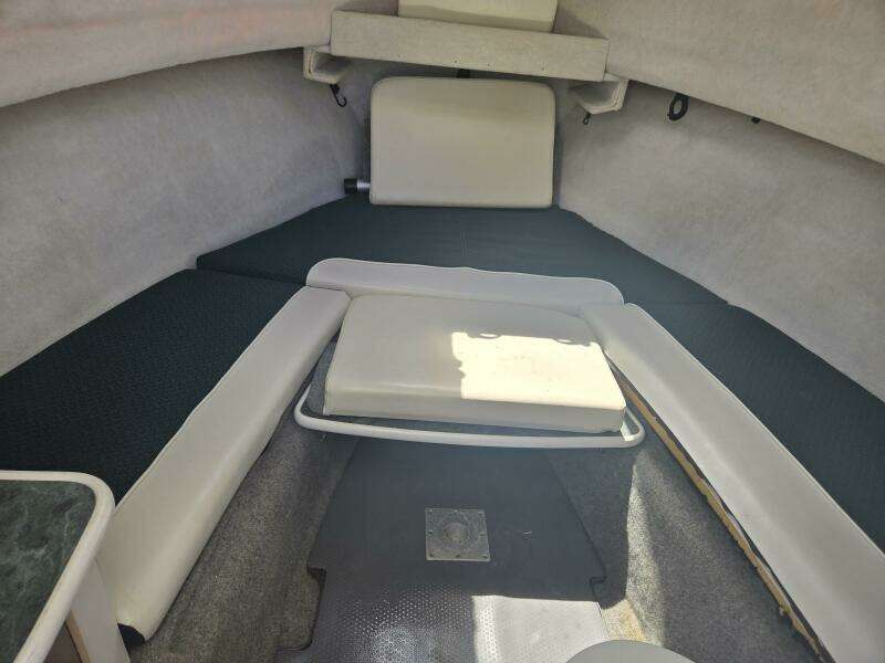 23ft Trophy Yacht For Sale