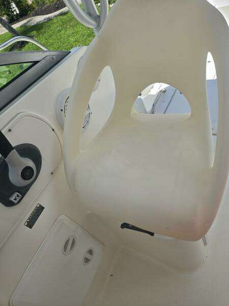 23ft Trophy Yacht For Sale