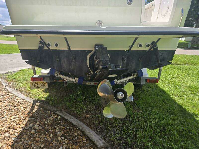 23ft Trophy Yacht For Sale