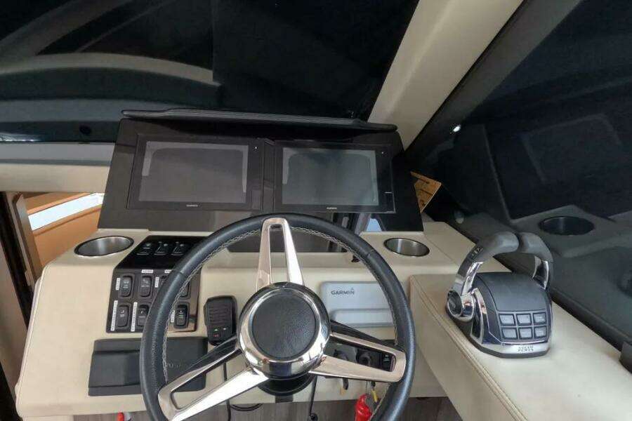 38ft Regal Yacht For Sale