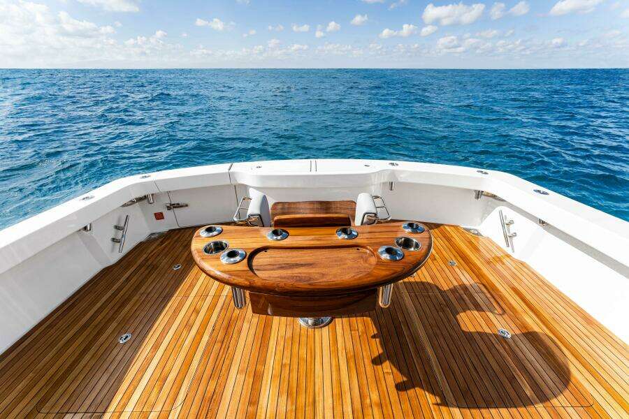 Viking 50 Convertible - Helm