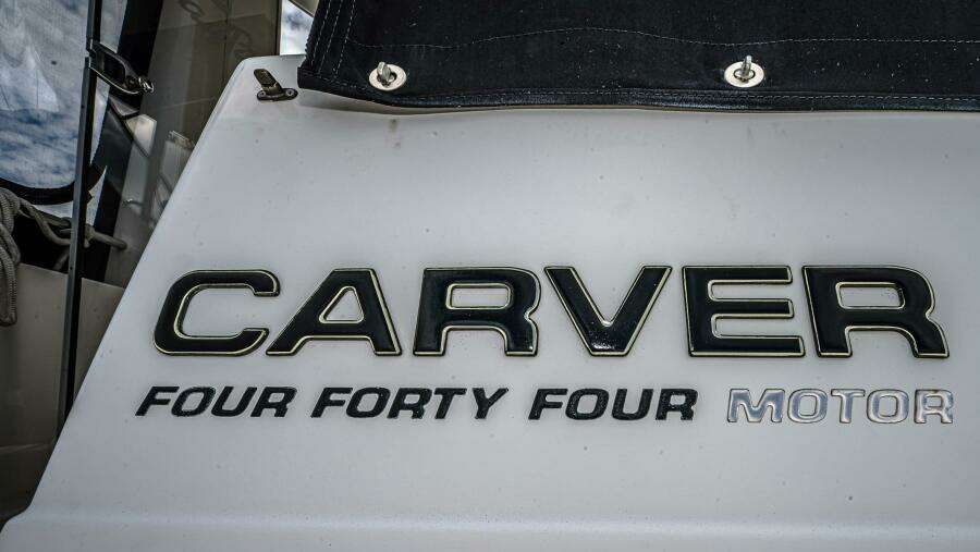 FIESTA BAYB 44ft Carver Yacht For Sale