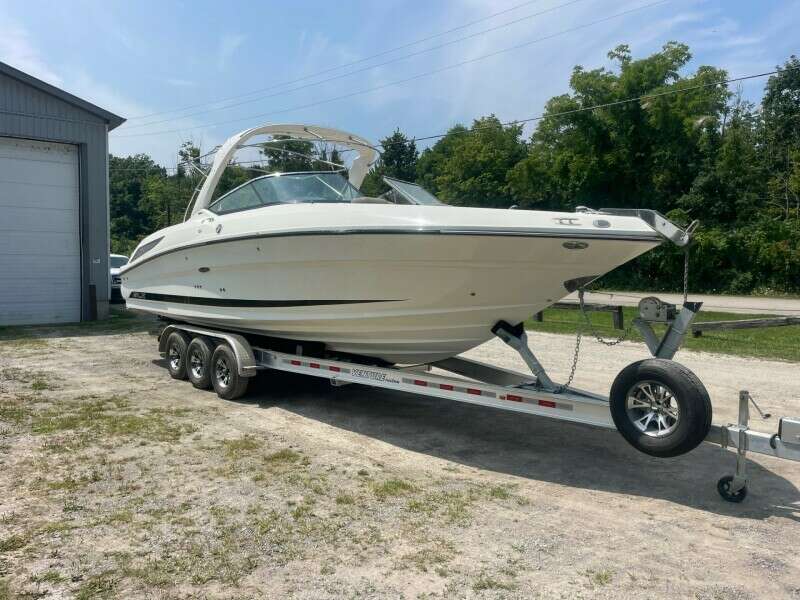 30ft Sea Ray Yacht For Sale