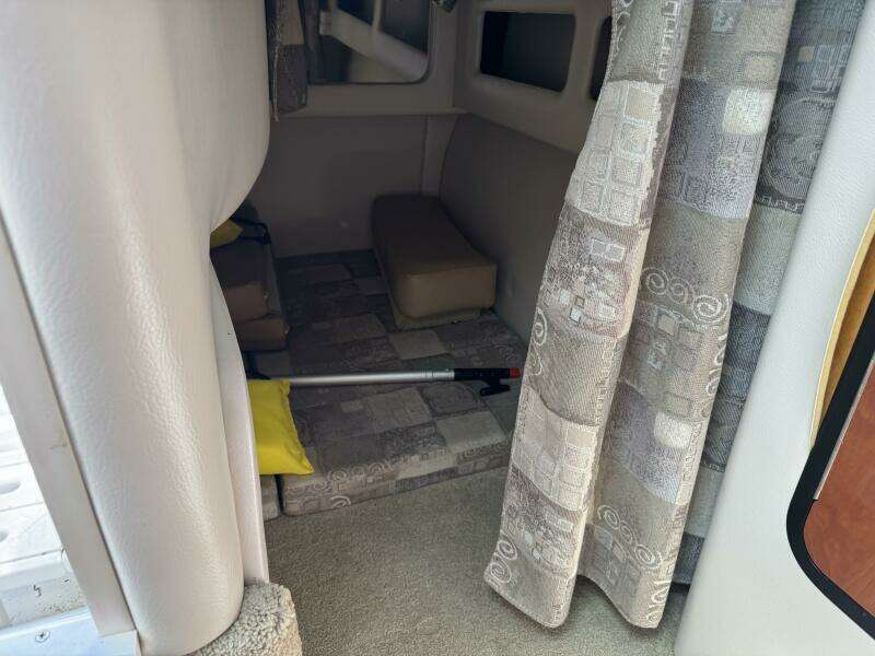 26ft Crownline Yacht For Sale