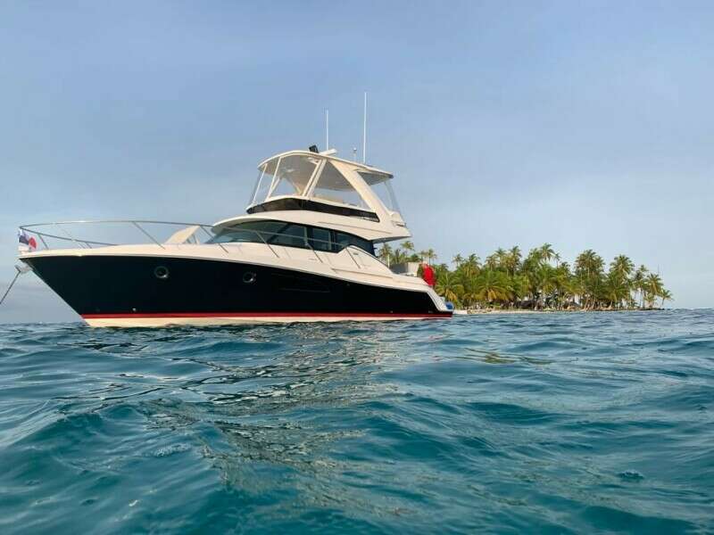 Tiara Yachts F44 Flybridge 45' 2019
