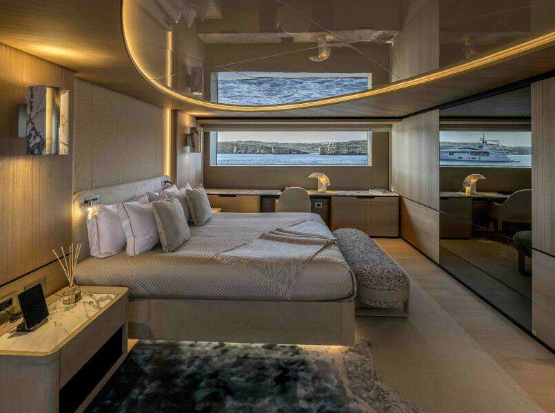 UNIQUE S 117ft Sanlorenzo Yacht For Sale