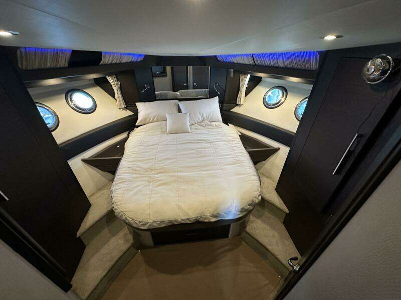 Mandjet 49ft Marquis Yacht For Sale