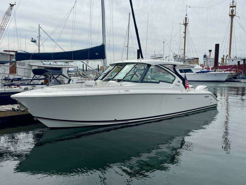 Shep s Ahoy 32ft Pursuit Yacht For Sale