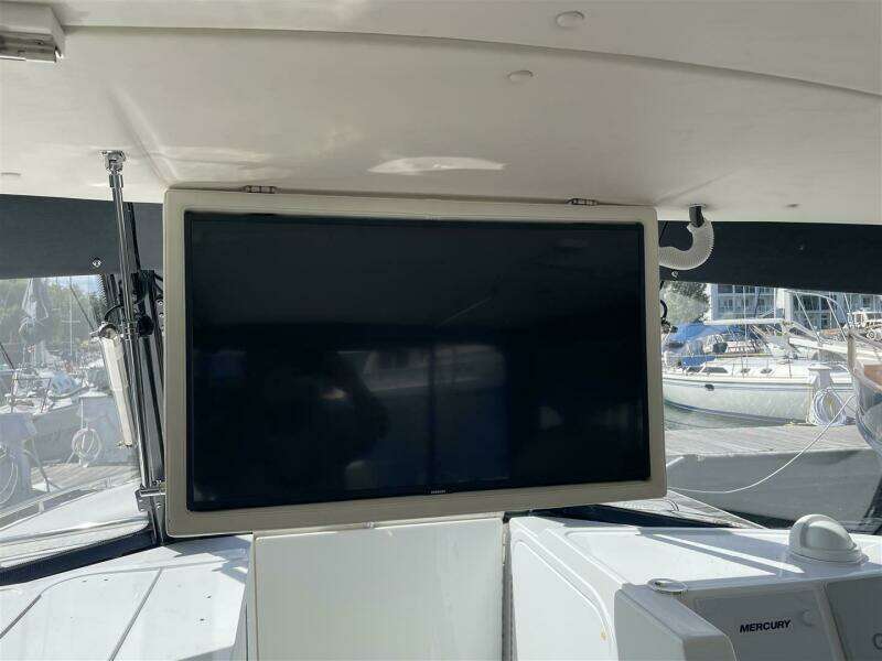 O M G 38ft MJM Yacht For Sale