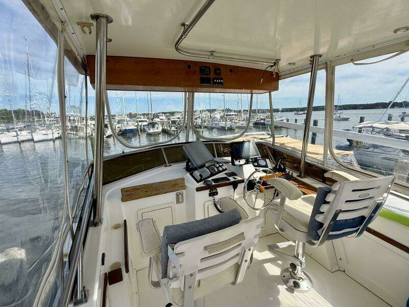 Daystar 34ft Sabre Yacht For Sale