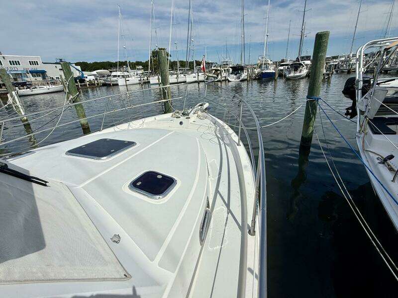 Daystar 34ft Sabre Yacht For Sale