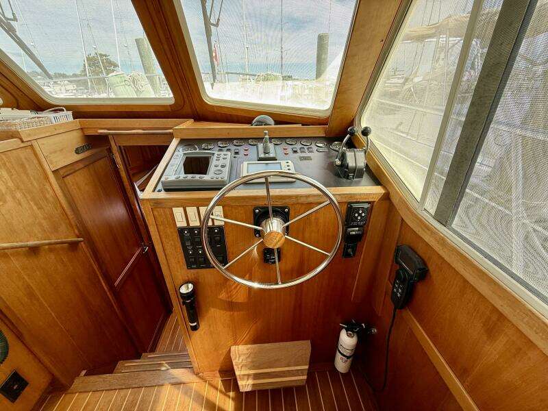 Daystar 34ft Sabre Yacht For Sale