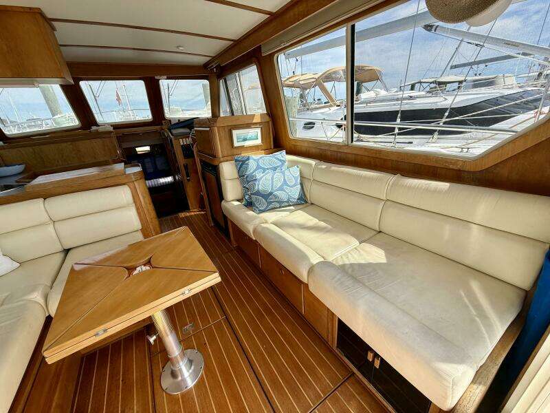 Daystar 34ft Sabre Yacht For Sale