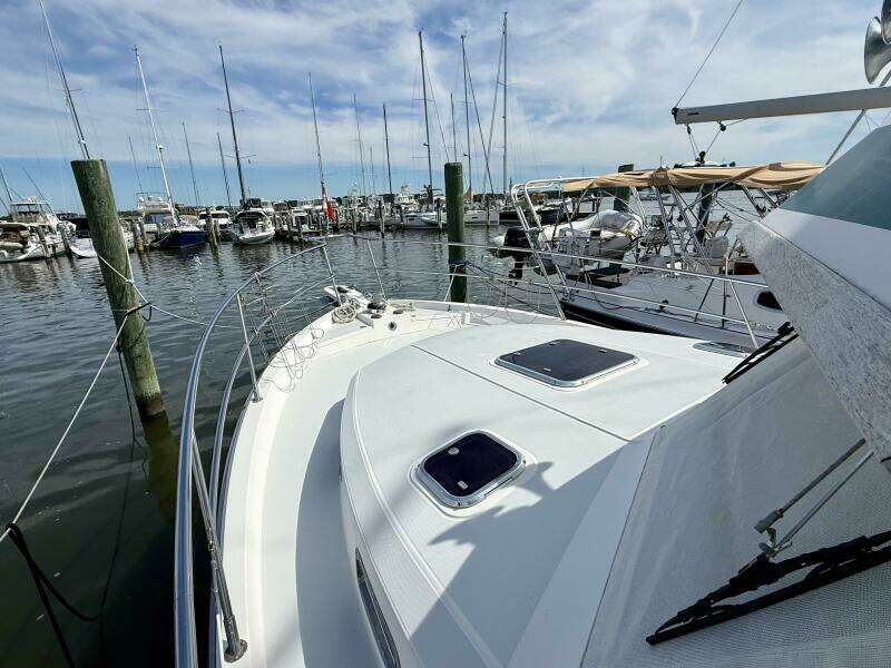 Daystar 34ft Sabre Yacht For Sale