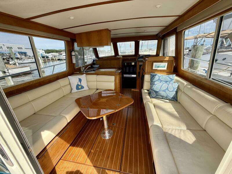 Daystar 34ft Sabre Yacht For Sale