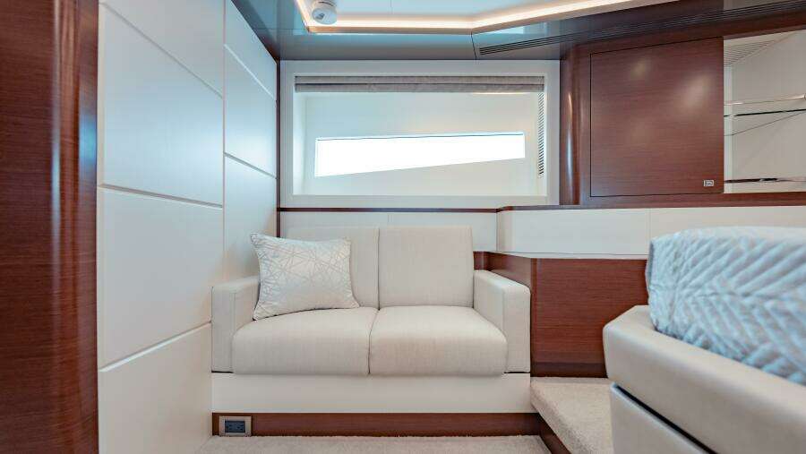 2021 Ocean Alexander 28R