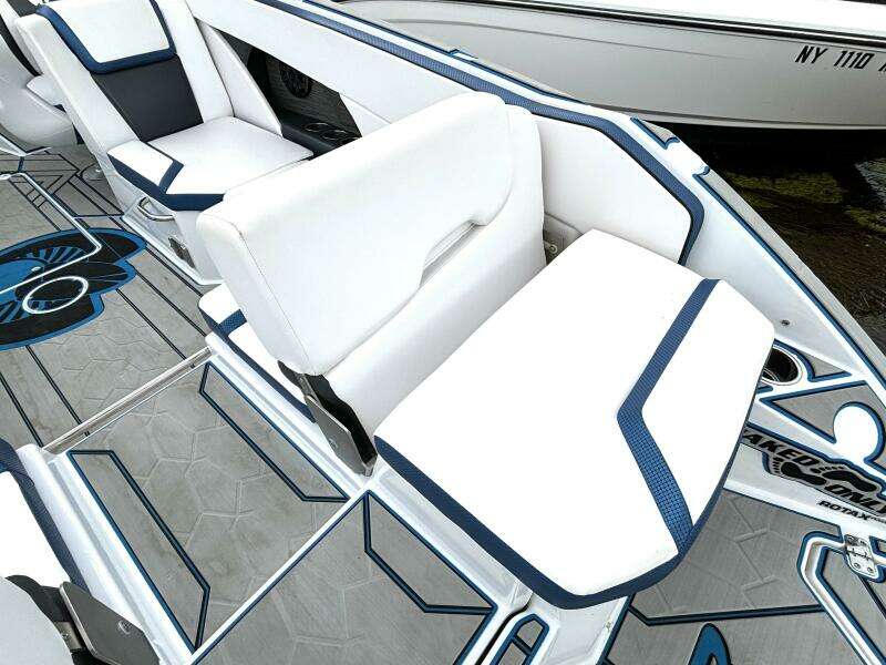 25ft Scarab Yacht For Sale