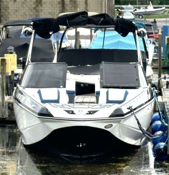 25ft Scarab Yacht For Sale