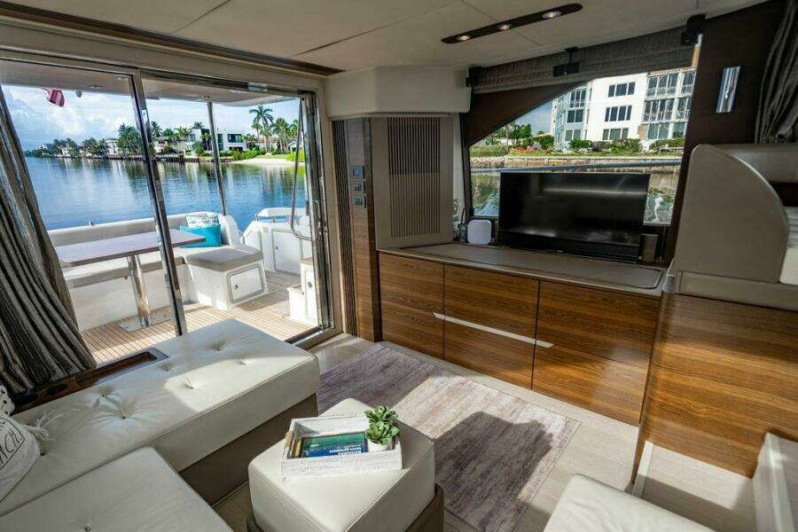 At Ease 55ft Azimut Yacht For Sale