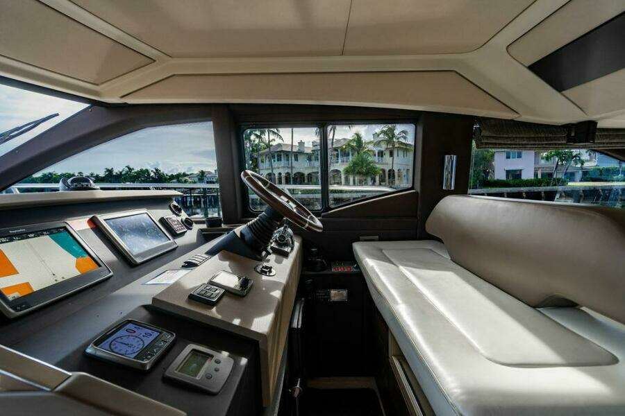 At Ease 55ft Azimut Yacht For Sale