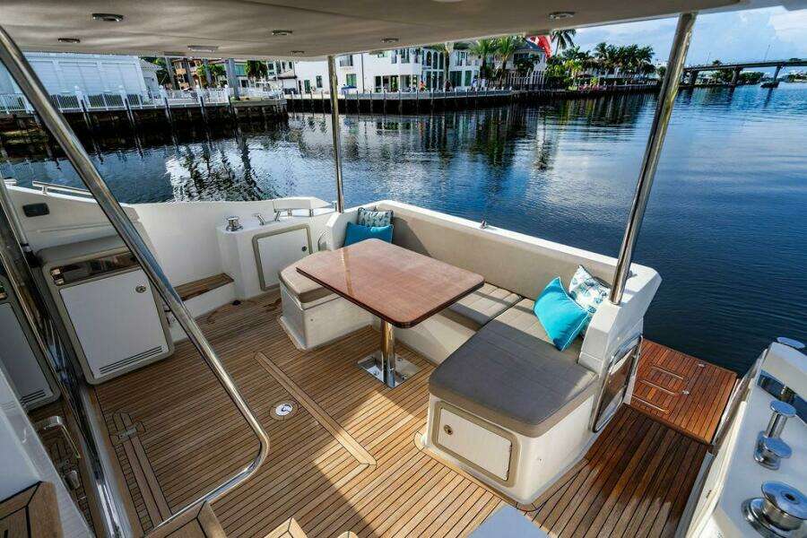At Ease 55ft Azimut Yacht For Sale