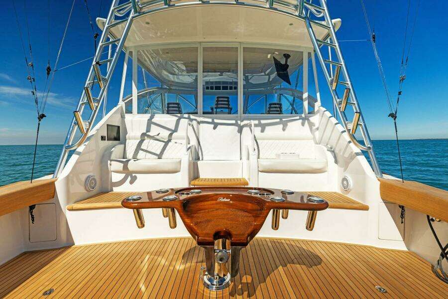 Viking 54 Open - Mezzanine