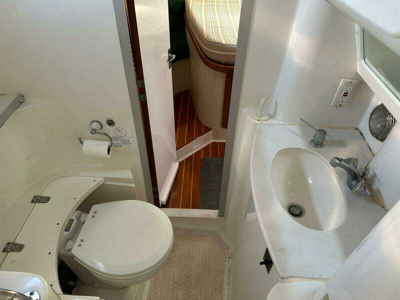 38ft Catalina Morgan Yacht For Sale 38ft Catalina Morgan Yacht For Sale