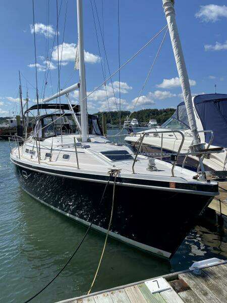 38ft Catalina Morgan Yacht For Sale 38ft Catalina Morgan Yacht For Sale