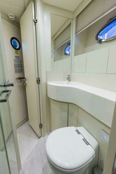 PHOENIX RISING  82ft Pershing Yacht For Sale