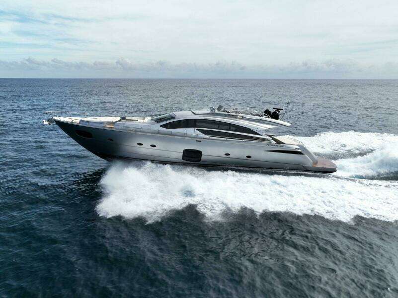 PHOENIX RISING  82ft Pershing Yacht For Sale