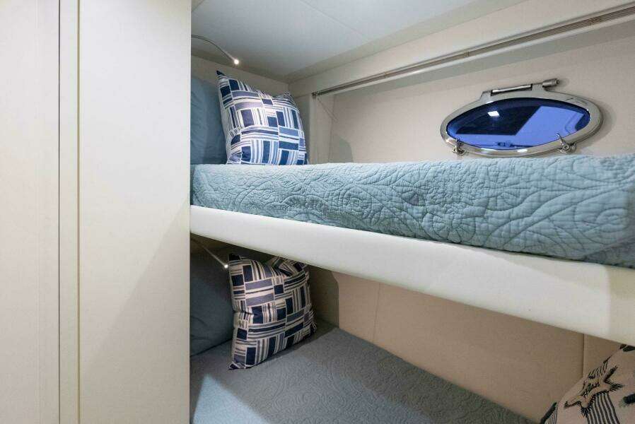 PHOENIX RISING  82ft Pershing Yacht For Sale