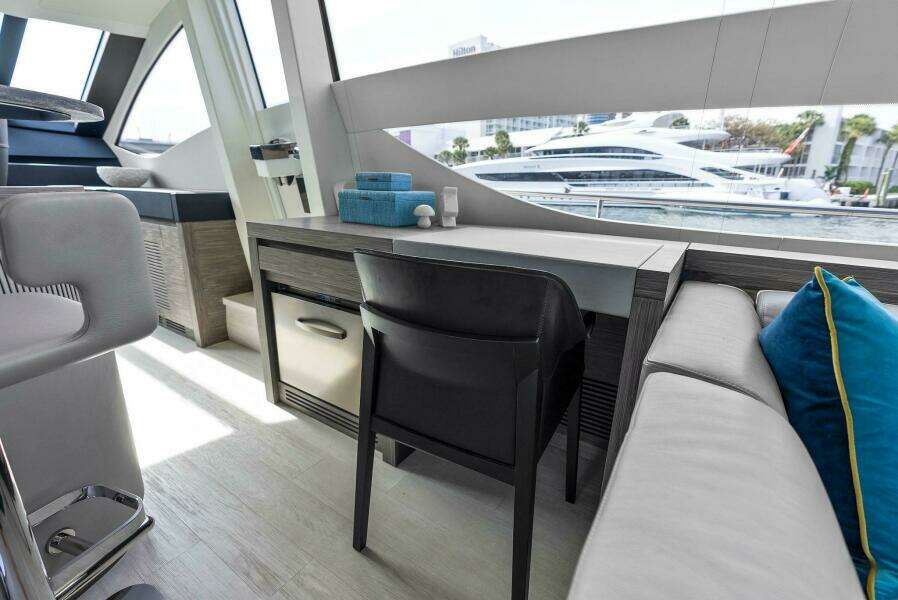 PHOENIX RISING  82ft Pershing Yacht For Sale