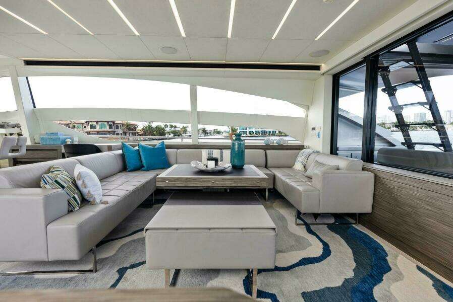 PHOENIX RISING  82ft Pershing Yacht For Sale