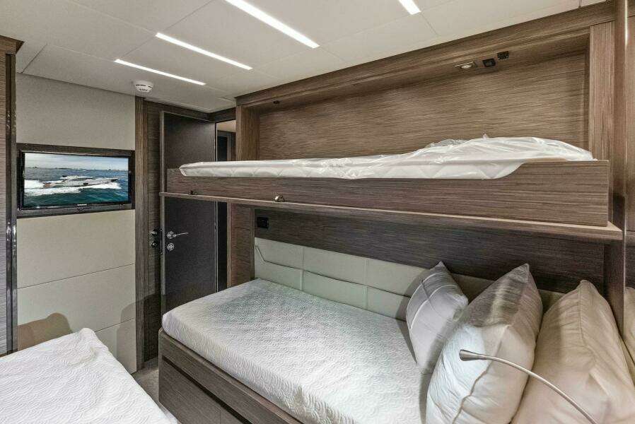 PHOENIX RISING  82ft Pershing Yacht For Sale