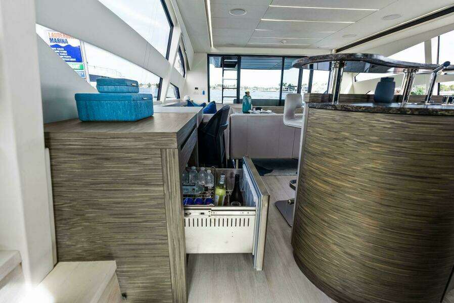 PHOENIX RISING  82ft Pershing Yacht For Sale