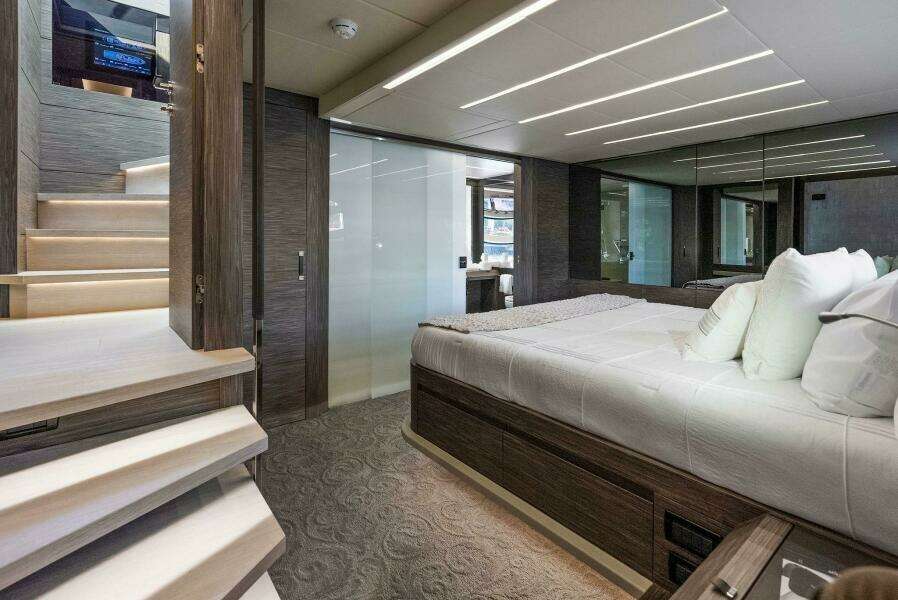 PHOENIX RISING  82ft Pershing Yacht For Sale
