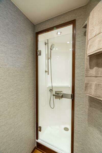 2026 Viking 68C 68ft Viking Yacht For Sale
