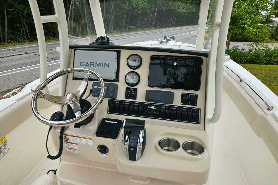 Jet 23ft Boston Whaler Yacht For Sale