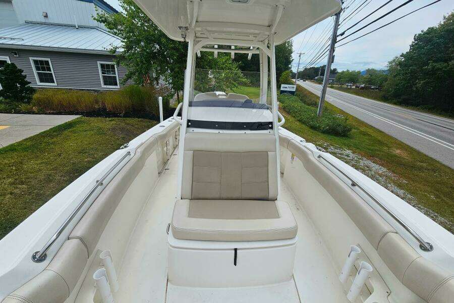 Jet 23ft Boston Whaler Yacht For Sale