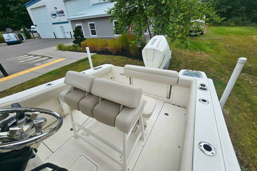 Jet 23ft Boston Whaler Yacht For Sale