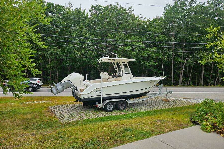 Jet 23ft Boston Whaler Yacht For Sale