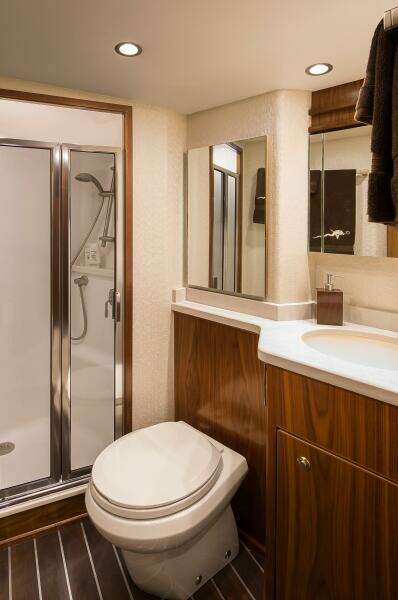 2026 Viking 68EB 68ft Viking Yacht For Sale