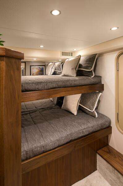 2026 Viking 68EB 68ft Viking Yacht For Sale