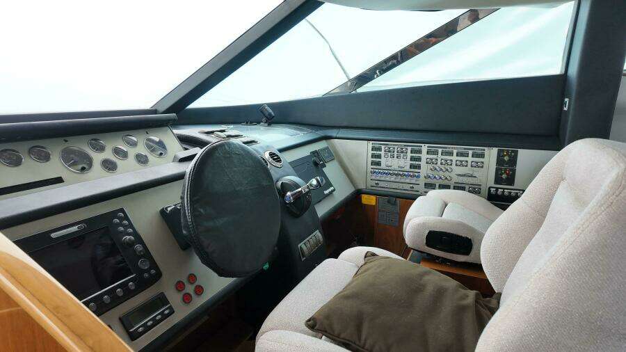 74ft Fairline Yacht For Sale